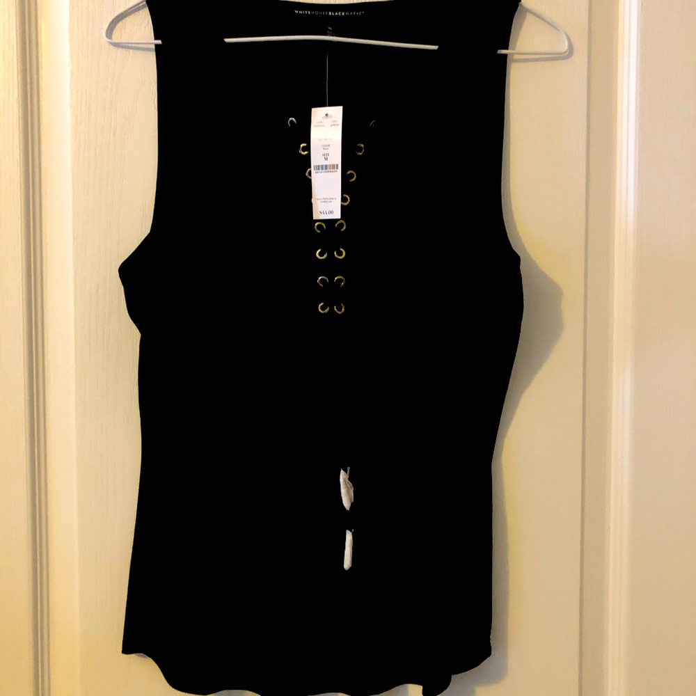 White House Black Market Scoopneck Laced Front Black Tank Size Medium, NWT